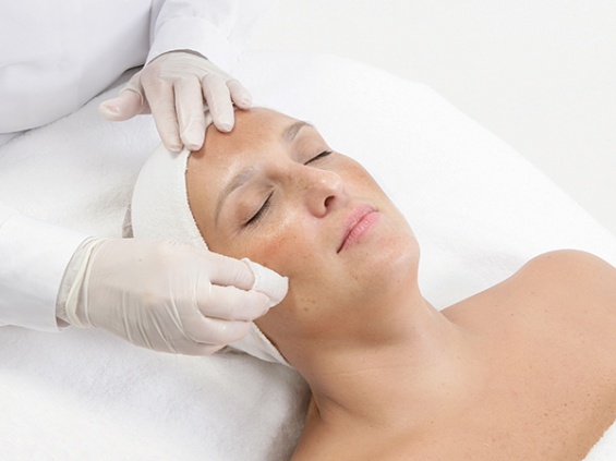 Шаг 6. Peelosophy Lightening Intensive Peel Шаг 6. Peelosophy Lightening Intensive Peel